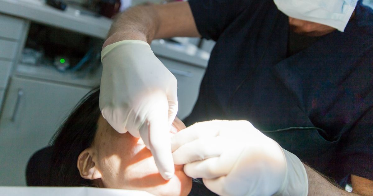 Reasons a Dentist May Lose Their License